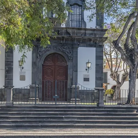 Apartmán - The Historical Center Of In Local